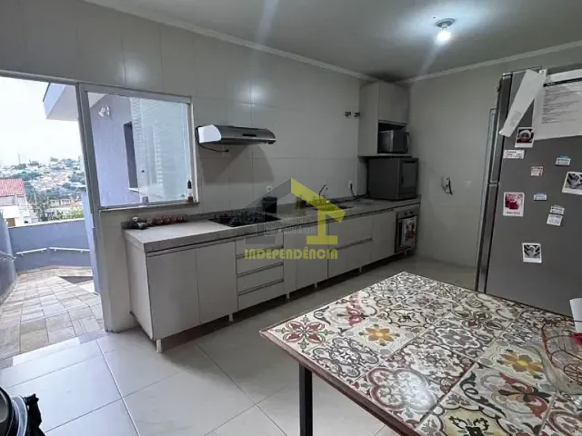 Casa com 230m² 3 quartos e 1 banheiro, à venda, no bairro Jardim Nossa Senhora de Fátima em Itatiba