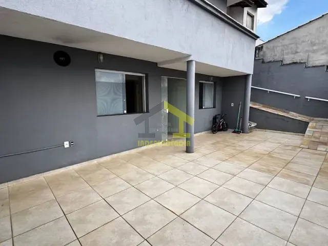 Casa com 230m² 3 quartos e 1 banheiro, à venda, no bairro Jardim Nossa Senhora de Fátima em Itatiba