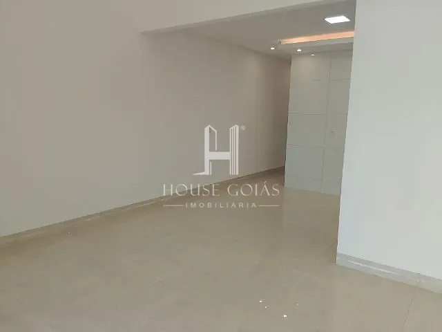 Casa 3 quartos e 2 banheiros, à venda, no bairro Residencial Brisas da Mata em Goiânia