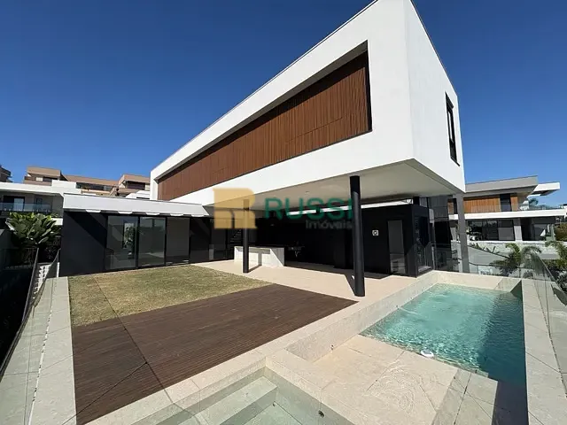 Casa 4 quartos e 6 banheiros, à venda, no bairro Condomínio Residencial Alphaville II em São José dos Campos