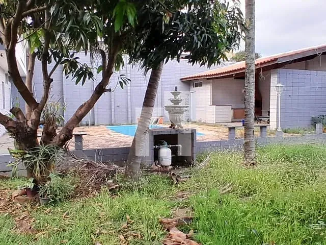 Casa com 800m² 4 quartos e 4 banheiros, à venda ou para alugar, no bairro Jardim Europa em Jundiaí