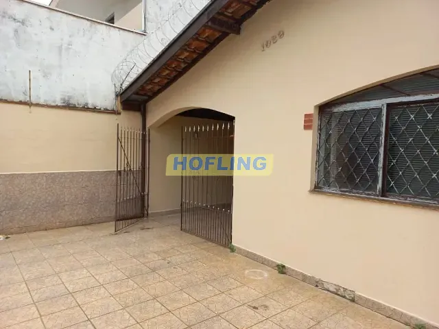 Casa com 289m² 2 quartos e 2 banheiros, à venda, no bairro Vila do Rádio em Rio Claro