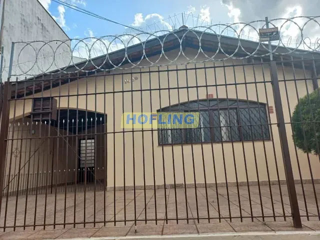Casa com 289m² 2 quartos e 2 banheiros, à venda, no bairro Vila do Rádio em Rio Claro