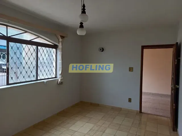 Casa com 289m² 2 quartos e 2 banheiros, à venda, no bairro Vila do Rádio em Rio Claro