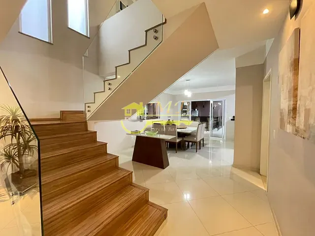 Casa com 250m² 3 quartos e 4 banheiros, à venda, no bairro Jardim New York em Campinas