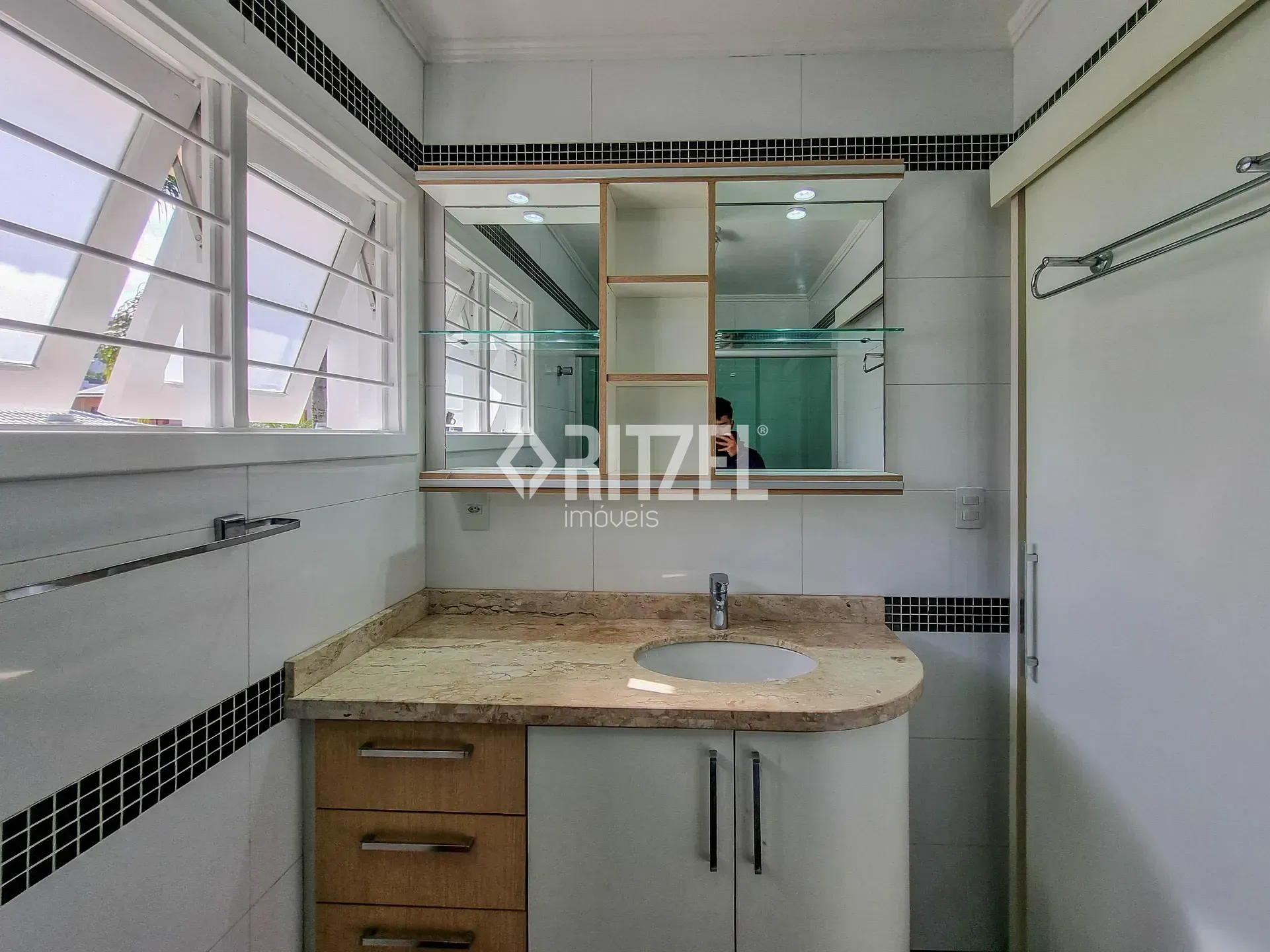 Casa, 3 quartos, 220 m² - Foto 25