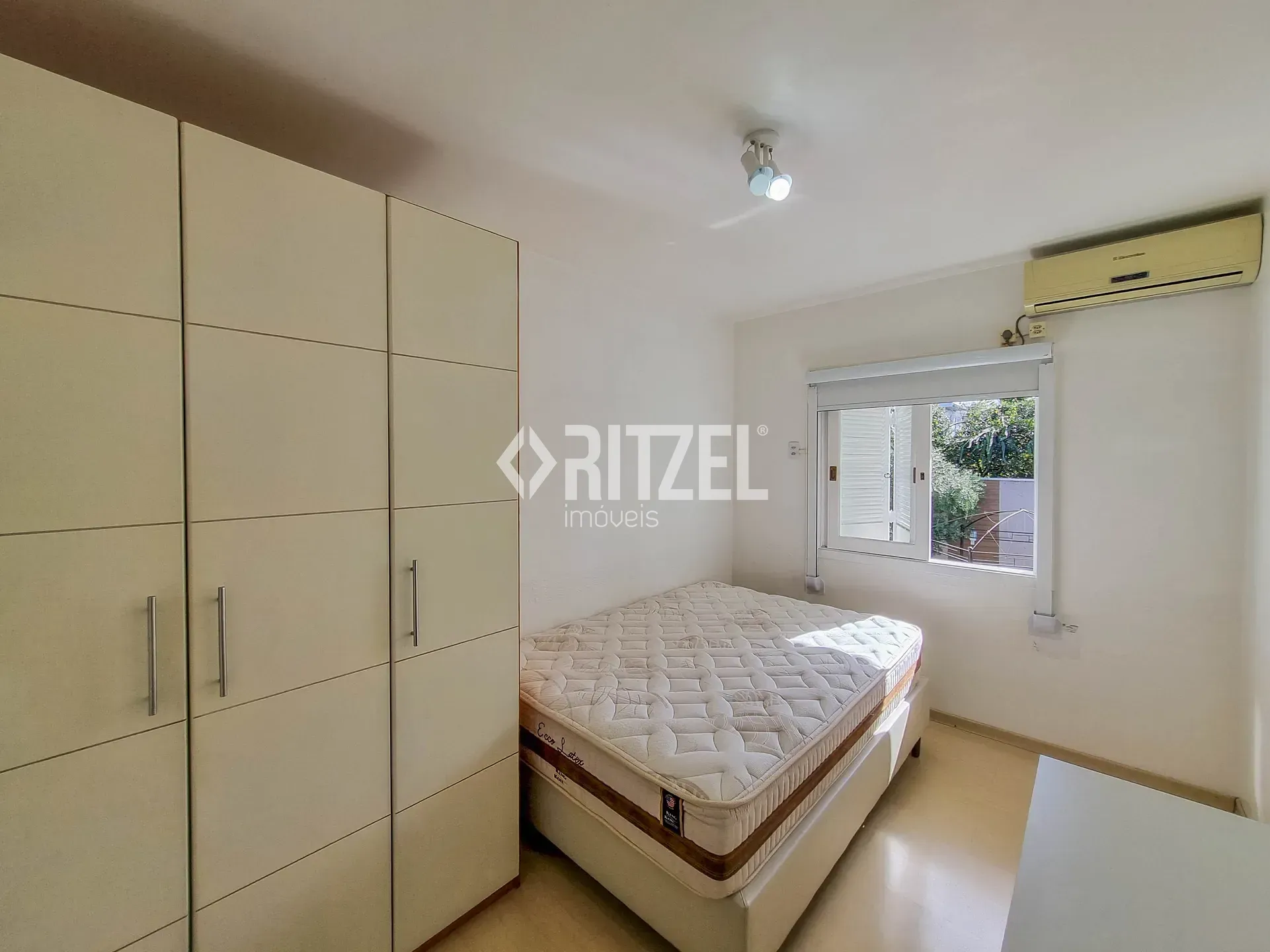 Casa, 3 quartos, 220 m² - Foto 28