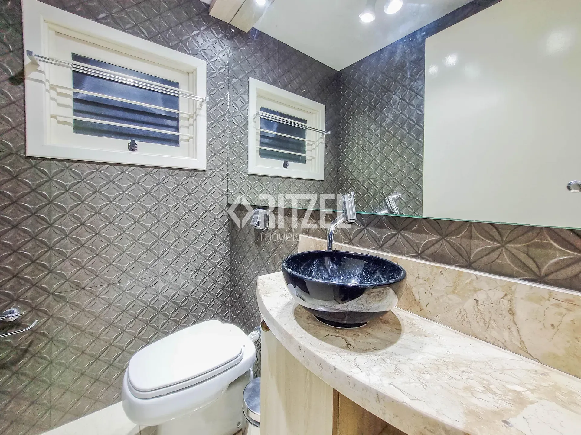 Casa, 3 quartos, 220 m² - Foto 45