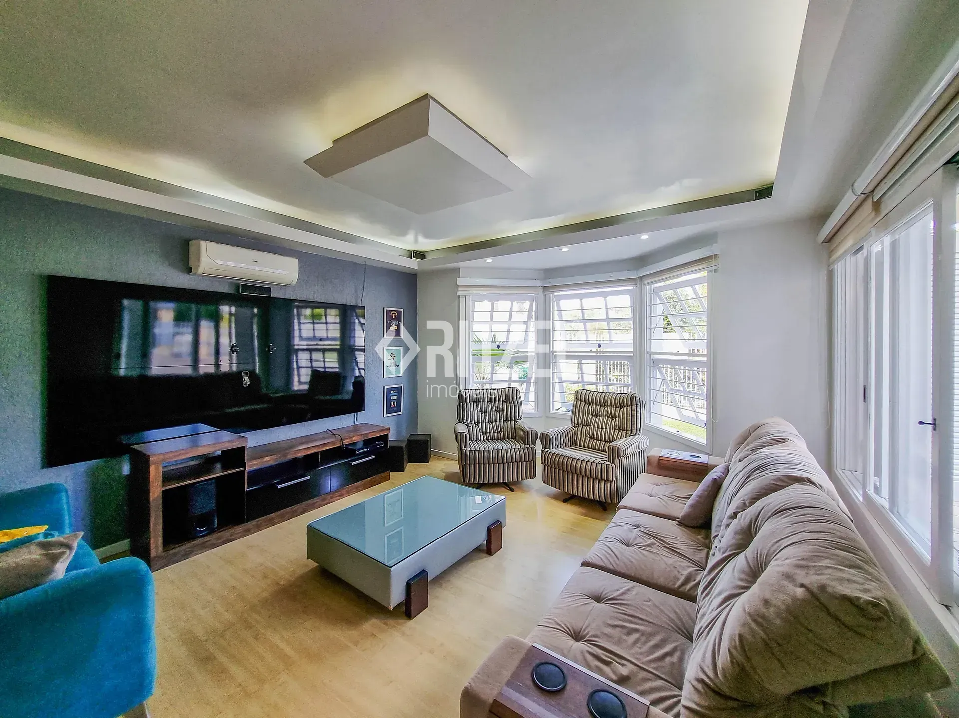 Casa, 3 quartos, 220 m² - Foto 2