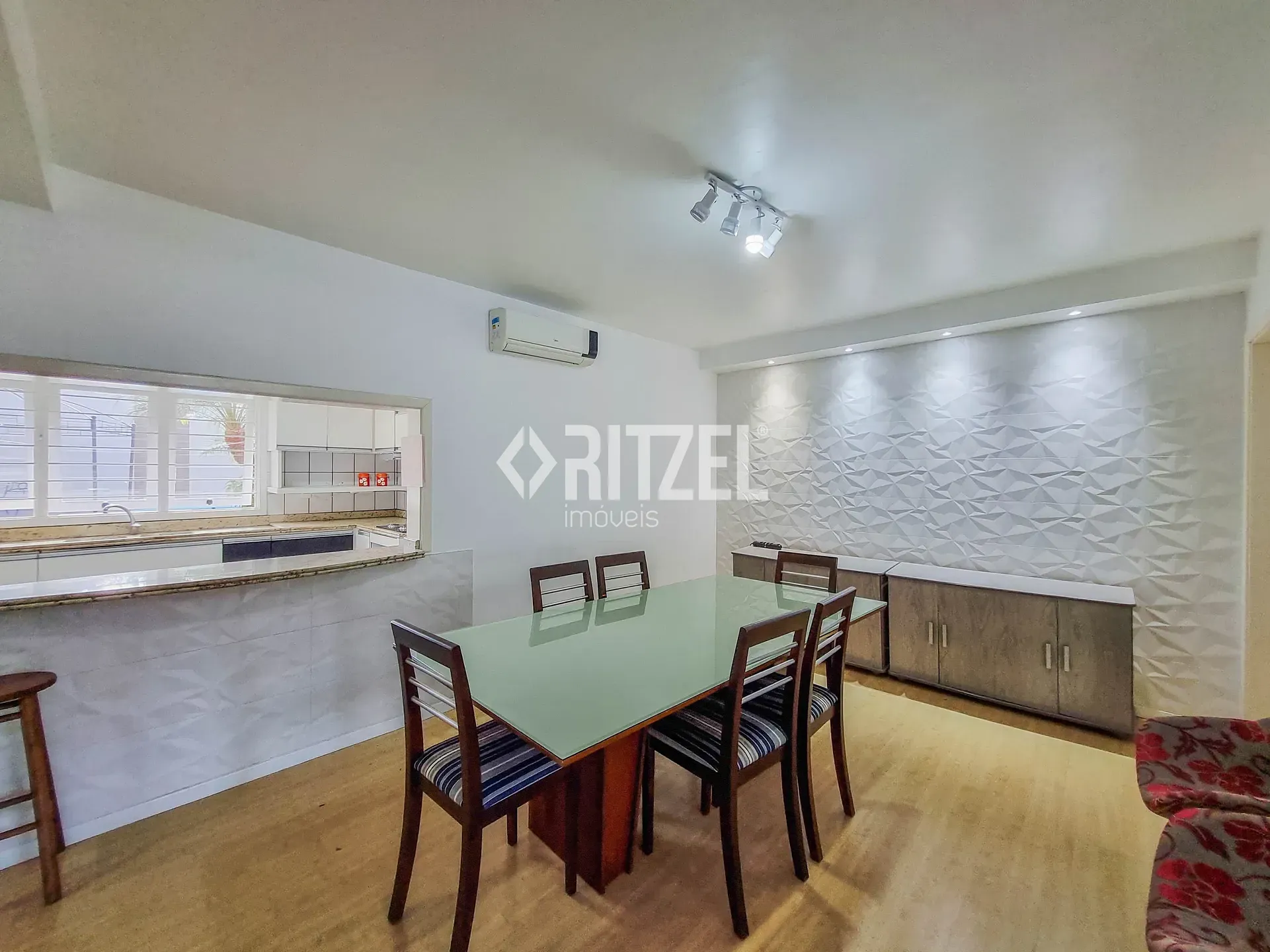 Casa, 3 quartos, 220 m² - Foto 8