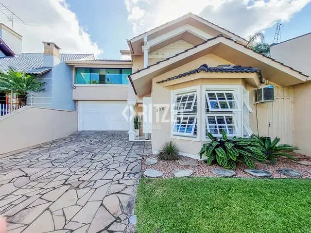 Casa 3 quartos e 3 banheiros, à venda, no bairro Jardim Mauá em Novo Hamburgo