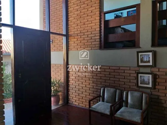 Casa com 600m² 3 quartos e 5 banheiros, à venda, no bairro Vila Coralina em Bauru