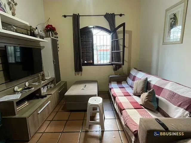 Casa 2 quartos e 2 banheiros, à venda, no bairro Rio da Praia em Bertioga