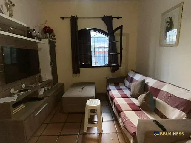 Casa 2 quartos e 2 banheiros, à venda, no bairro Rio da Praia em Bertioga