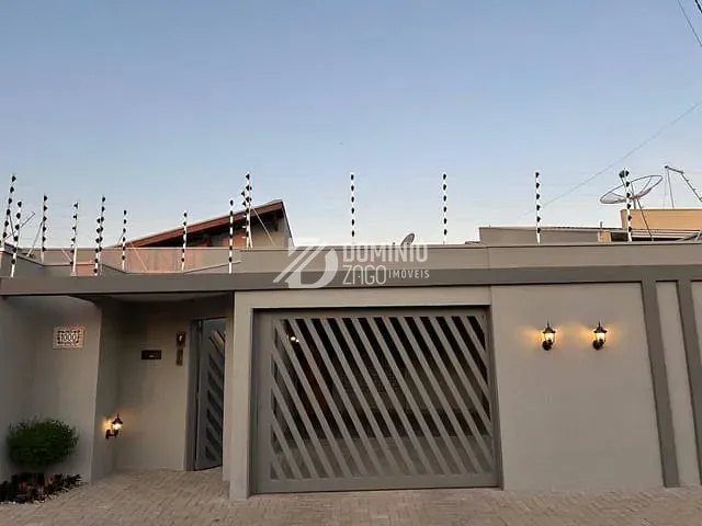 Casa com 336m² 3 quartos e 2 banheiros, à venda, no bairro Jardim São Bento em Uberaba