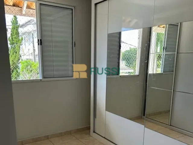 Casa com 250m² 3 quartos e 2 banheiros, à venda ou para alugar, no bairro Urbanova VI em São José dos Campos