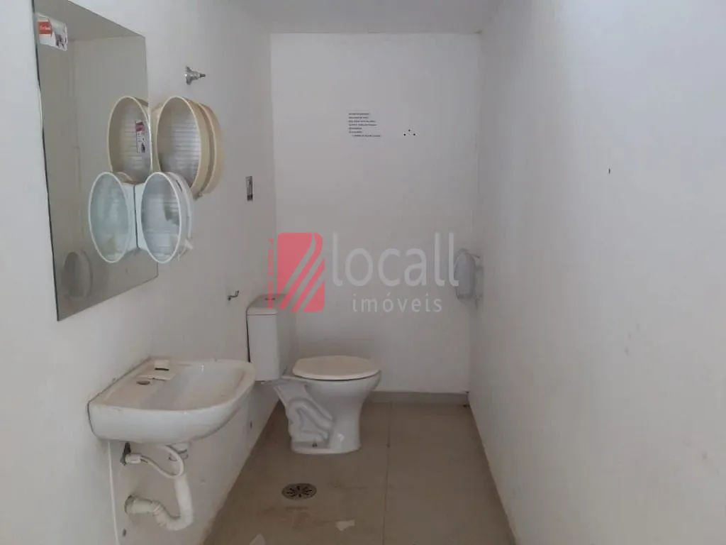 Casa com 1 quarto para aluguel, 238m² — foto 9 de 13