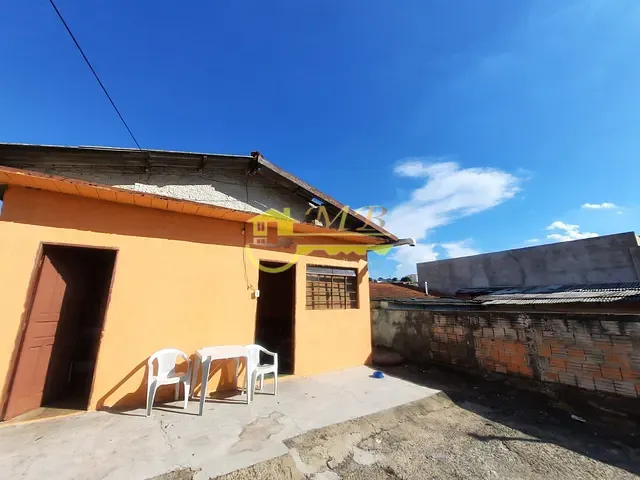 Casa com 275m² 2 quartos e 1 banheiro, à venda, no bairro Vila Aeroporto em Campinas