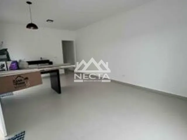 Casa com 58m² 2 quartos e 1 banheiro, à venda, no bairro Loteamento Portal dos Pássaros em Caraguatatuba