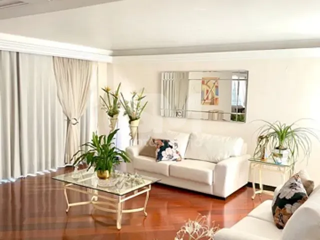 Casa com 397m² 3 quartos e 4 banheiros, à venda, no bairro Centro em Chapecó