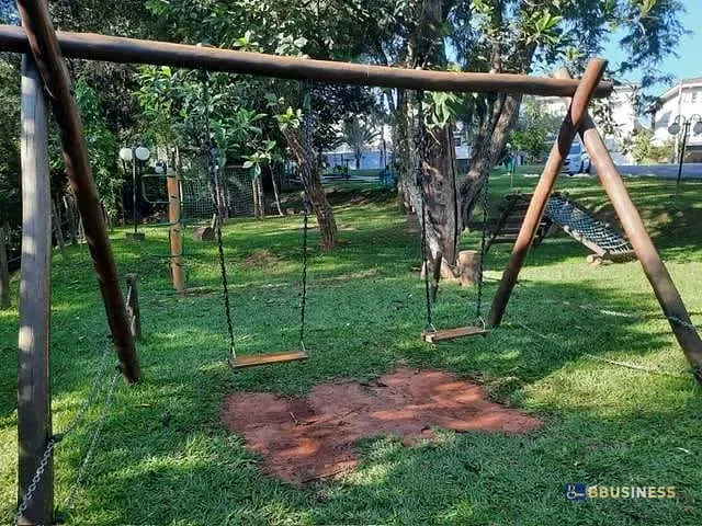 Casa com 500m² 3 quartos e 4 banheiros, à venda, no bairro Golf Gardens em Carapicuíba