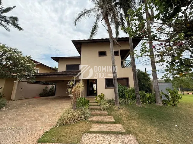 Casa 4 quartos e 6 banheiros, para alugar, no bairro Flamboyant Residencial Park em Uberaba