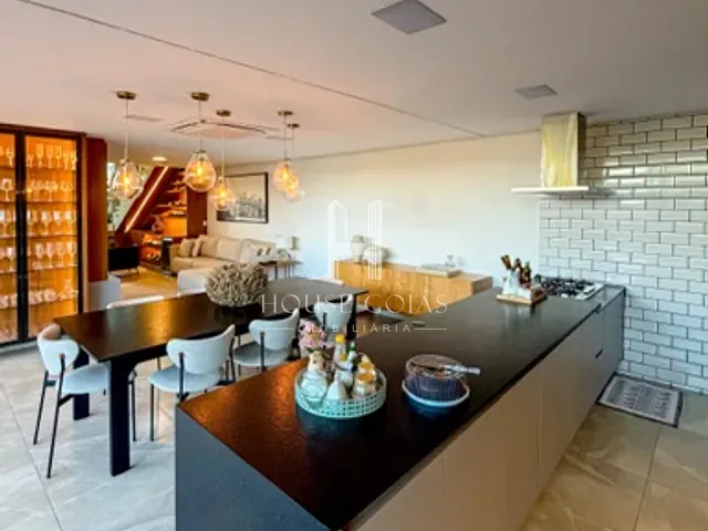 Casa com 226m² 3 quartos e 4 banheiros, à venda, no bairro Pólo Empresarial Goiás em Aparecida de Goiânia