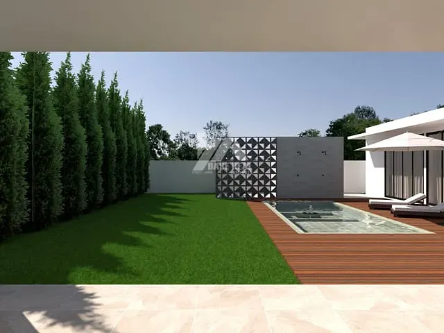 Casa com 604m² 3 quartos e 5 banheiros, à venda, no bairro Boqueirão em Guarapuava