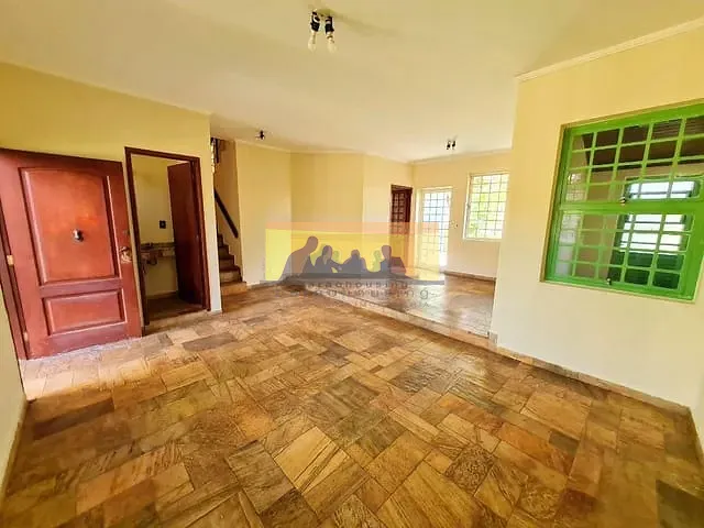 Casa com 250m² 4 quartos e 4 banheiros, à venda, no bairro Vila Modesto Fernandes em Campinas