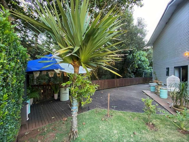 Casa com 340m² 3 quartos e 4 banheiros, à venda, no bairro Bosque do Vianna em Cotia