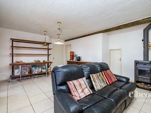 Casa 3 quartos e 2 banheiros, à venda, no bairro Bairro Alto em Curitiba
