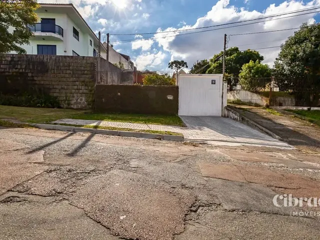Casa 3 quartos e 2 banheiros, à venda, no bairro Bairro Alto em Curitiba