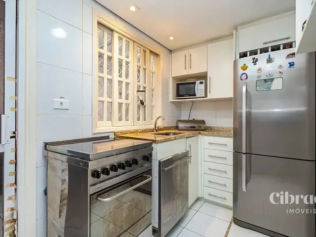Casa 3 quartos e 2 banheiros, à venda, no bairro Bairro Alto em Curitiba