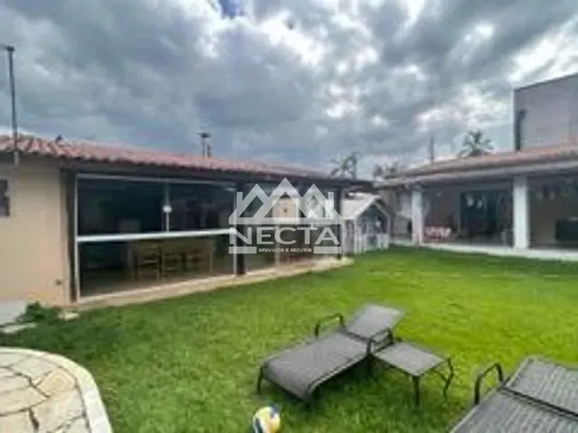Casa com 250m² 4 quartos e 4 banheiros, à venda, no bairro Jardim Porto Novo em Caraguatatuba