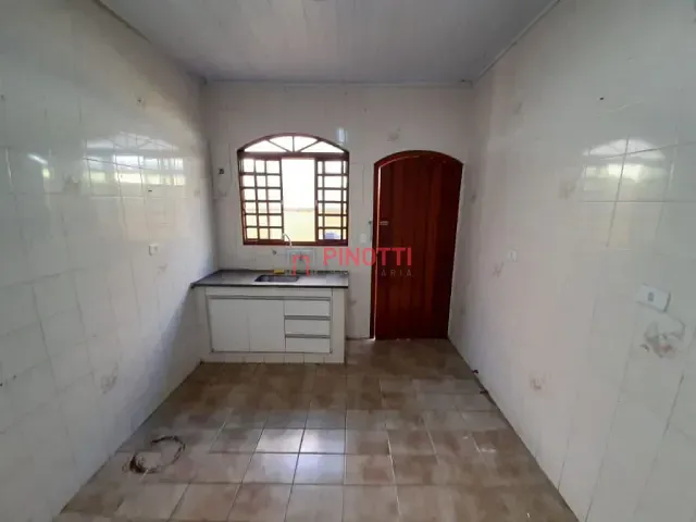 Casa 2 quartos e 1 banheiro, para alugar, no bairro Jardim Nova Petrópolis em São Bernardo do Campo