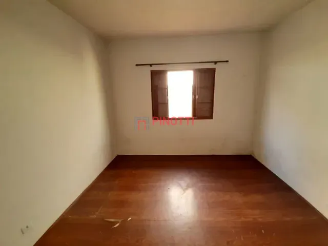 Casa 2 quartos e 1 banheiro, para alugar, no bairro Jardim Nova Petrópolis em São Bernardo do Campo
