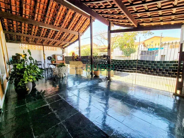 Casa 3 quartos e 2 banheiros, à venda, no bairro Jardim Portugal em São José dos Campos