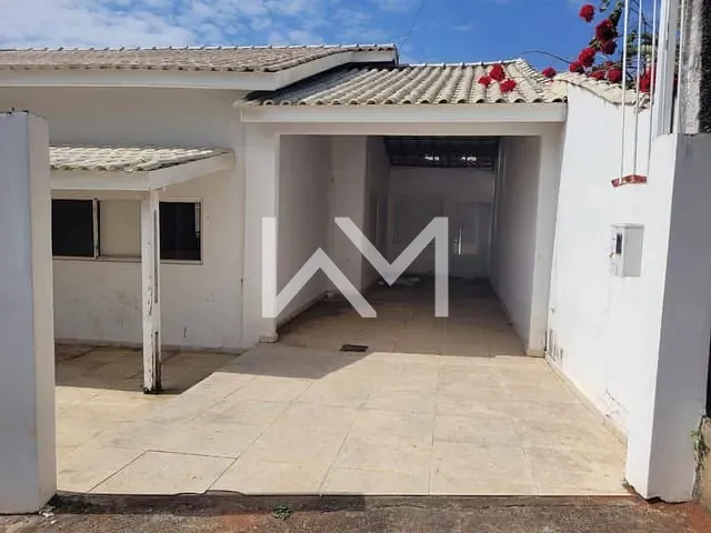 Casa com 306m² 3 quartos e 2 banheiros, à venda, no bairro Cidade Jardim em Bragança Paulista