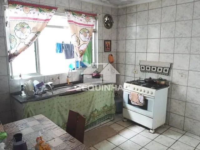 Casa com 100m² 3 quartos e 3 banheiros, à venda, no bairro Piratininga em Osasco