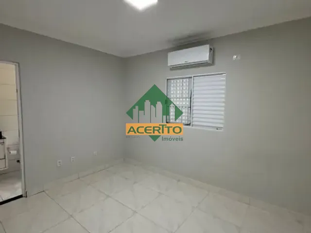 Casa com 200m² 2 quartos e 1 banheiro, à venda, no bairro Parque Residencial Aeroporto em Araçatuba