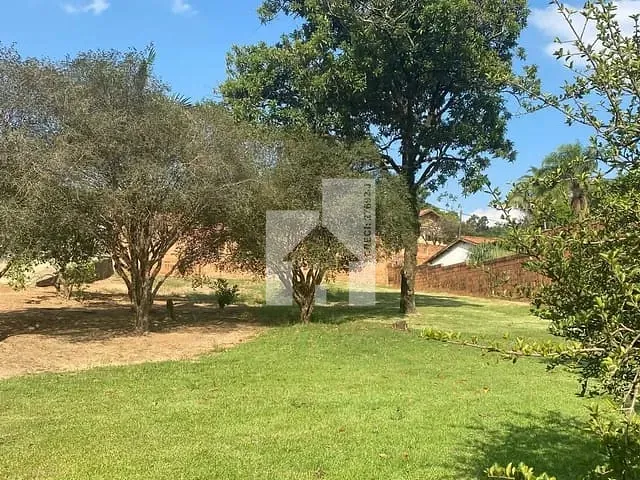 Casa com 1863m² 4 quartos e 2 banheiros, à venda, no bairro Poste em Jundiaí