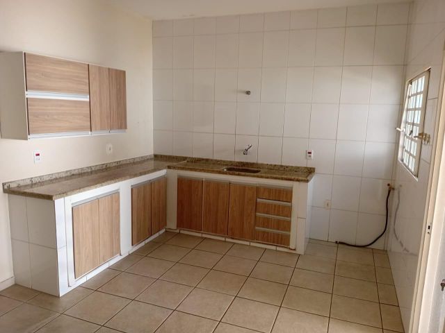 Casa com 202m² 2 quartos e 1 banheiro, à venda, no bairro Centro em Pindamonhangaba