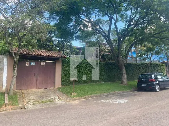 Casa com 1000m² 3 quartos e 2 banheiros, à venda, no bairro Chácara Pai Jacó em Jundiaí