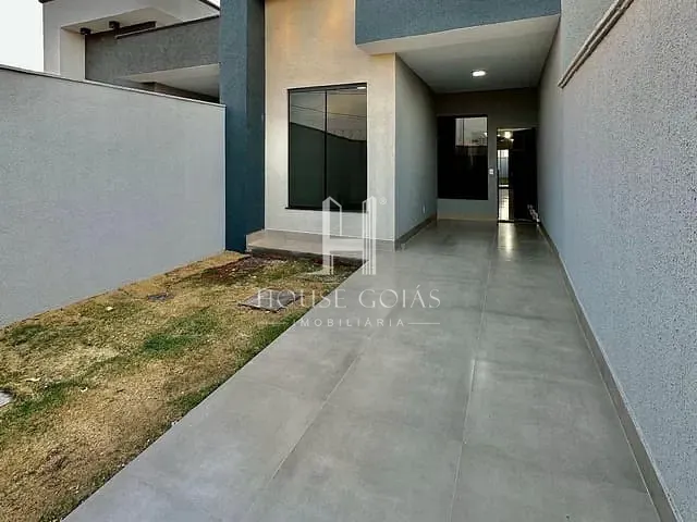 Casa com 125m² 3 quartos e 2 banheiros, à venda, no bairro Residencial Solar Bougainville em Goiânia