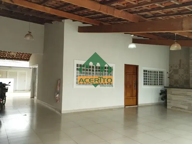Casa com 300m² 3 quartos e 3 banheiros, à venda, no bairro Concórdia II em Araçatuba