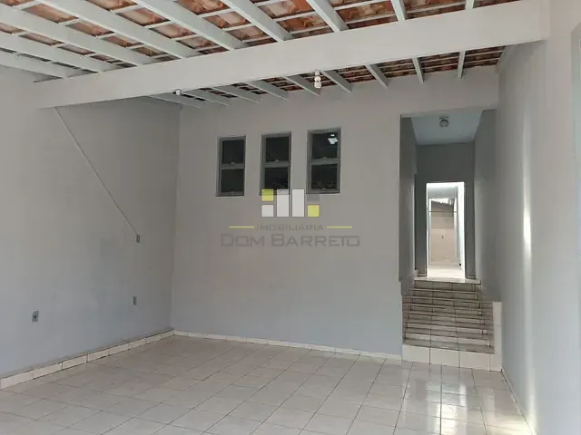 Casa 2 quartos e 1 banheiro, para alugar, no bairro Jardim Novo Paraná em Sumaré