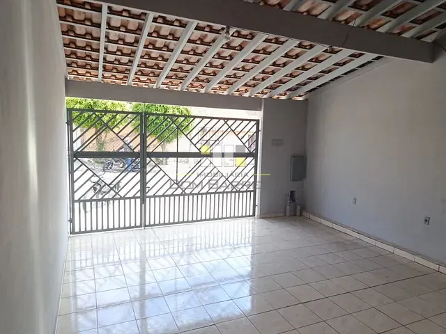 Casa 2 quartos e 1 banheiro, para alugar, no bairro Jardim Novo Paraná em Sumaré