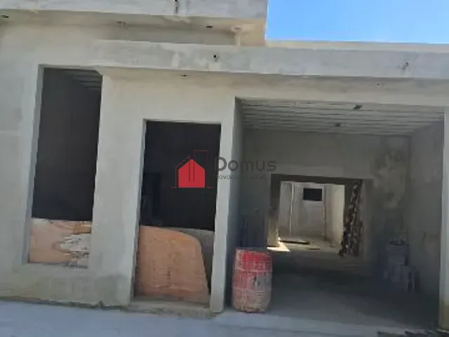 Casa com 176m² 3 quartos e 1 banheiro, à venda, no bairro Loteamento Santa Clara em Pindamonhangaba
