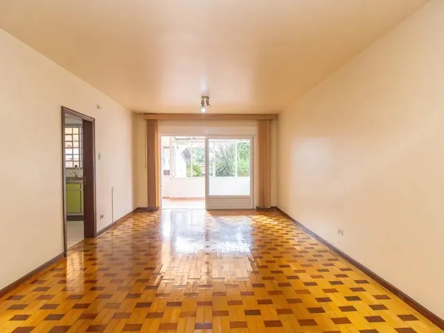 Casa 3 quartos e 1 banheiro, para alugar, no bairro Jardim Social em Curitiba