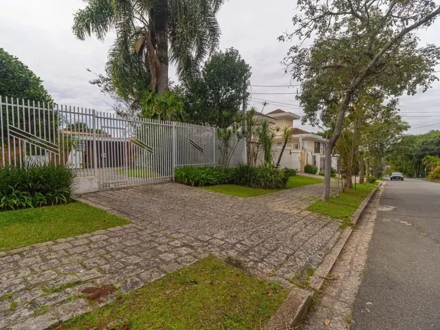 Casa 3 quartos e 1 banheiro, para alugar, no bairro Jardim Social em Curitiba